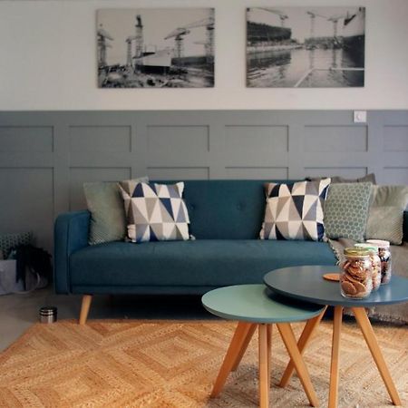Houseboat Apartment With Water Terrace, Free Parking, Free Bikes & Fast Wifi Amsterdam Exteriör bild