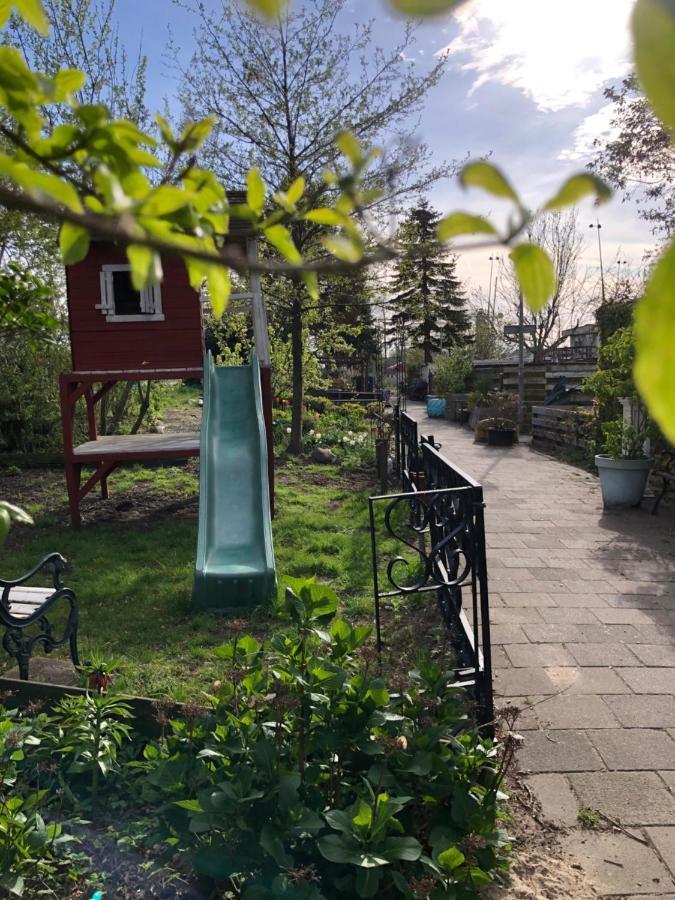 Houseboat Apartment With Water Terrace, Free Parking, Free Bikes & Fast Wifi Amsterdam Exteriör bild