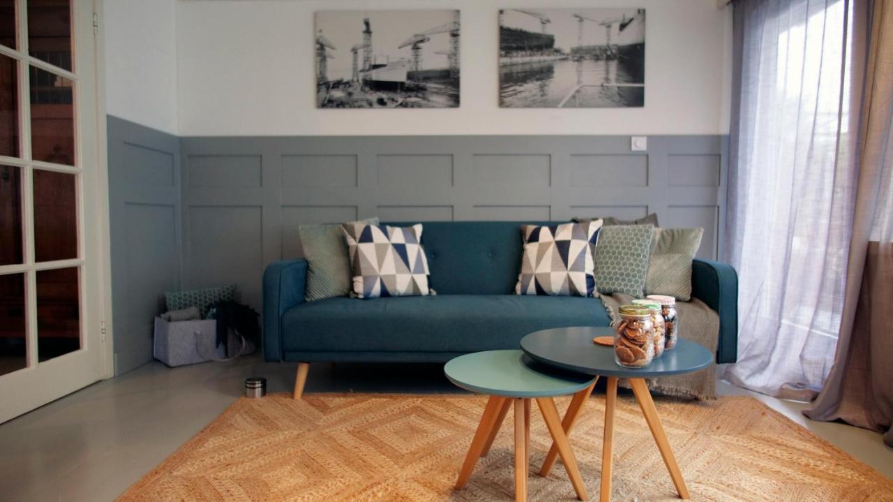 Houseboat Apartment With Water Terrace, Free Parking, Free Bikes & Fast Wifi Amsterdam Exteriör bild